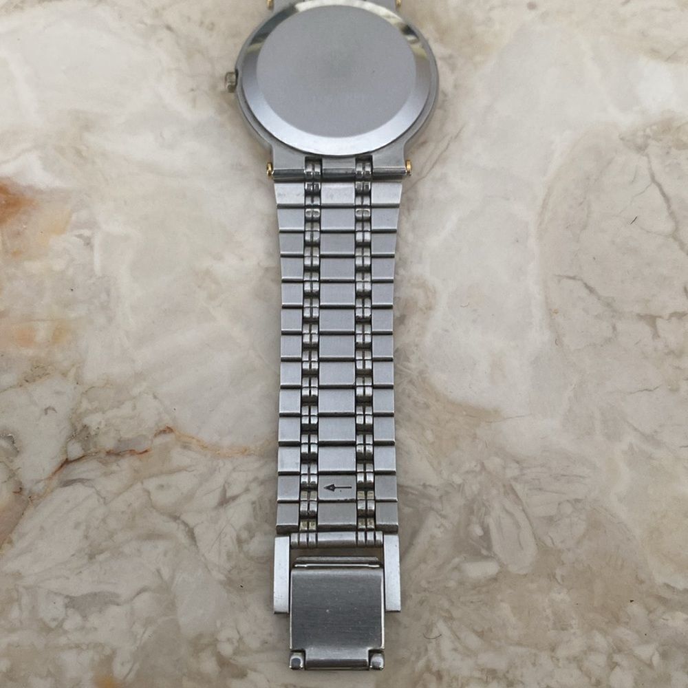 Vintage GUCCI 9000M Gold Plated & Stainless Steel Wristwatch - Unisex - Picture 12 of 16